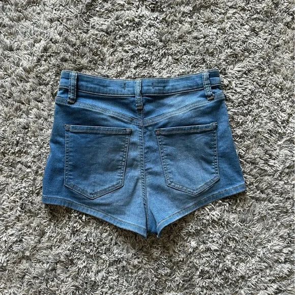 Free People shorts - Picture 2 of 6